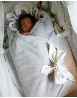 Baby wrapper , size 85x85 cm